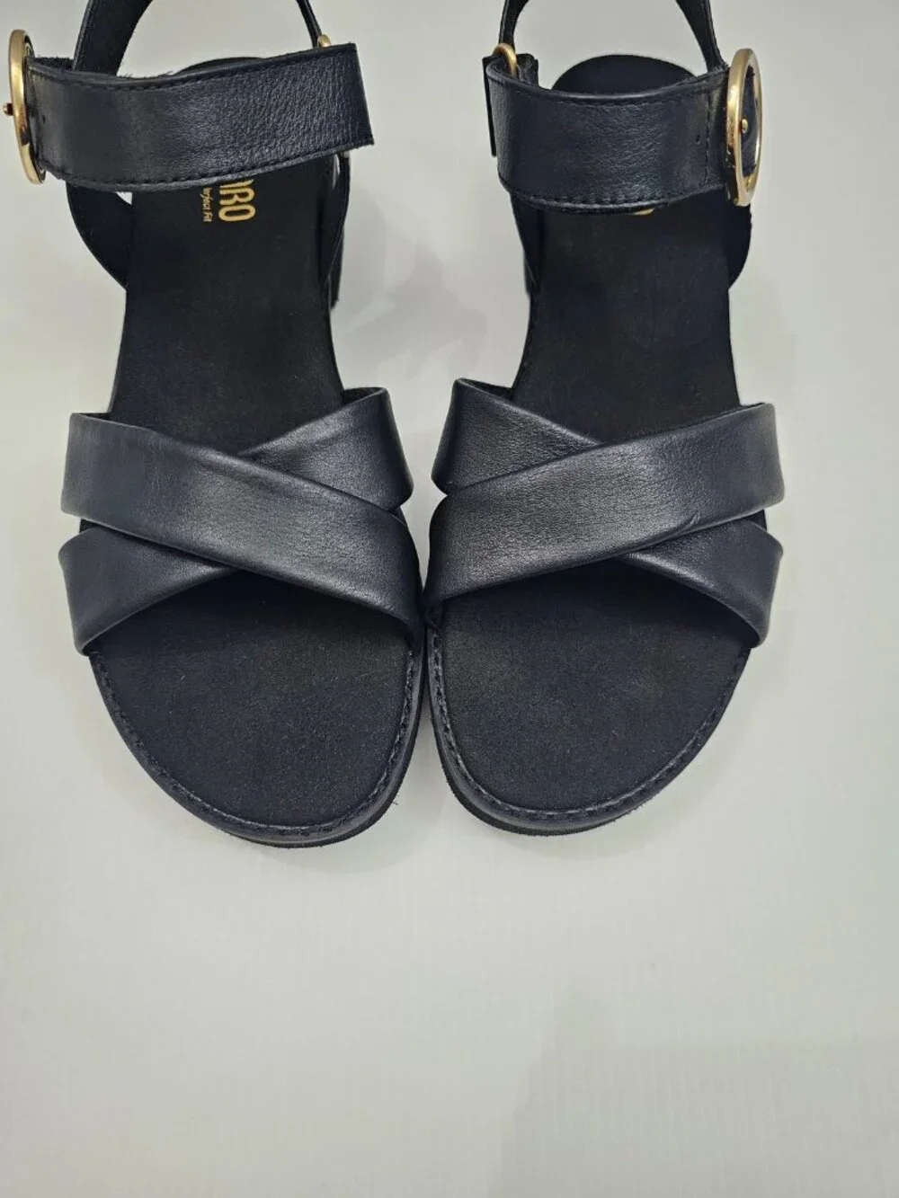 Munro Knox Sandal Womens 9.5 Black Leather Chunky Lug Sole Platform Comfort